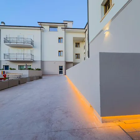 Antico Molino Modern Living - Trilocale Di Design A * Potenza Picena