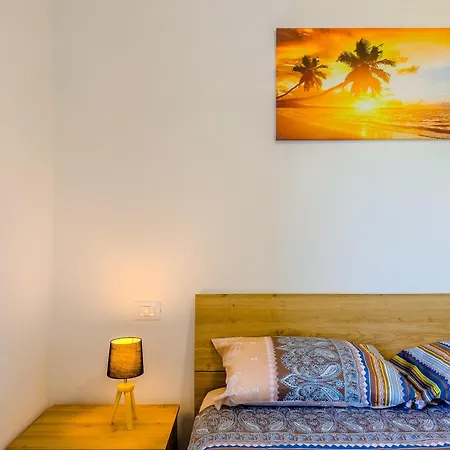 شقة Antico Molino Modern Living - Trilocale Di Design A بوتنزا بيسينا